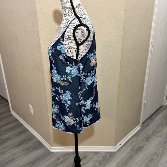 White House Black Market Blue Floral Camisole - Picture 2 of 12
